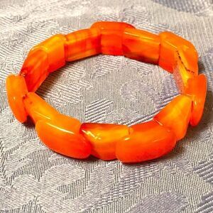 Cornelian agate gemstone bracelet Preworn